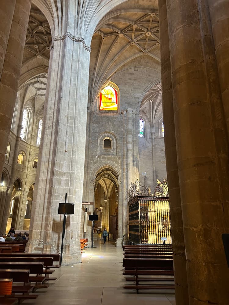 Quieres una piedra?